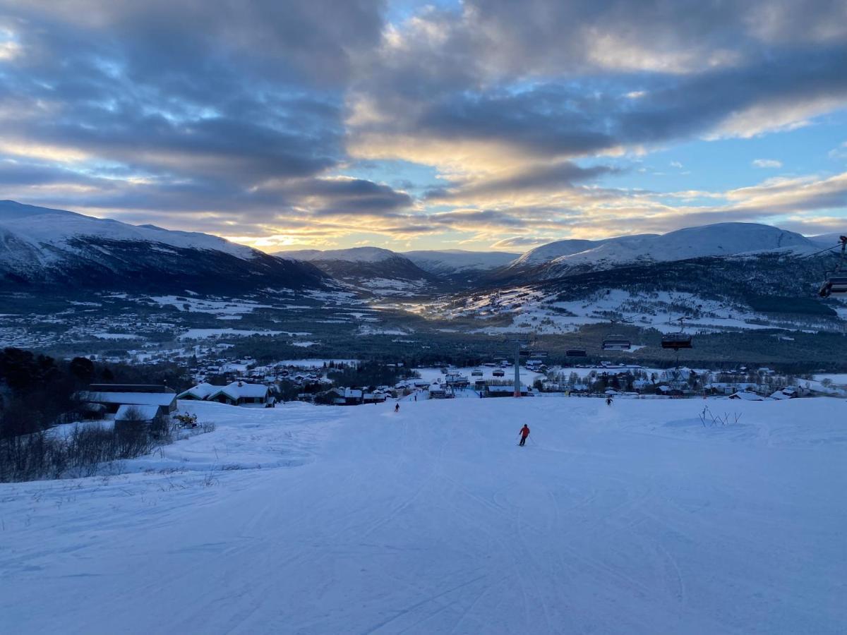 Vangslia, Oppdal. Lekker Leilighet Med Ski Inn/Ski Ut Exterior foto